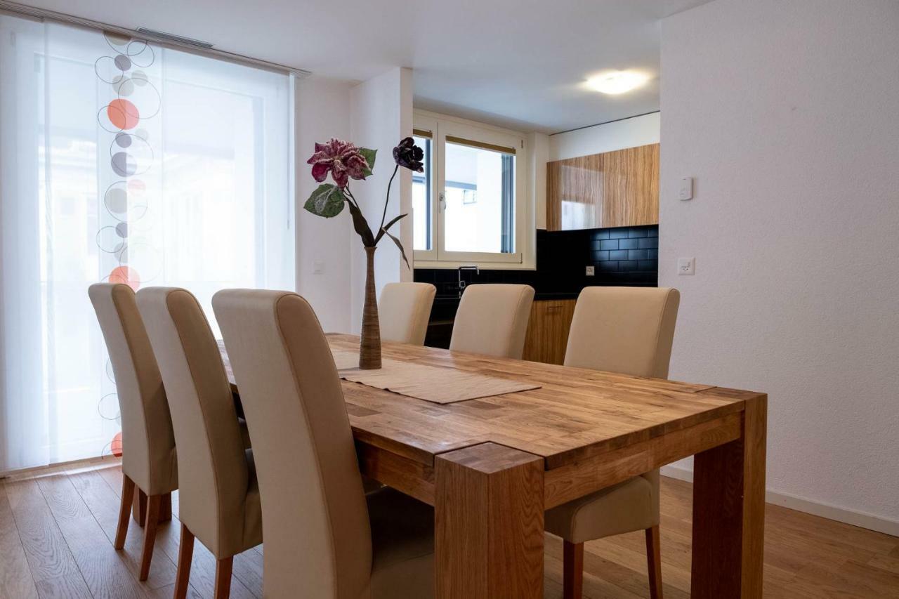 Family Apartment Near The Train Station Vevey Kültér fotó